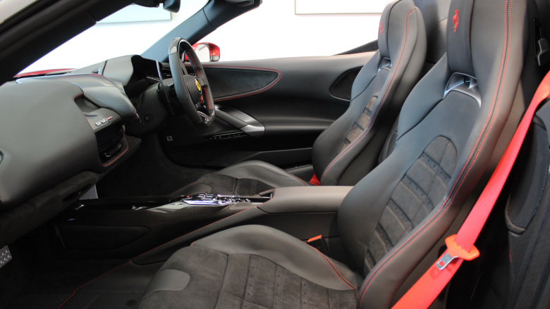 Ferrari SF90 Spider 4.0T V8 7.9kWh Convertible 2dr Petrol Plug-in Hybrid F1 DCT 4WD Euro 6 (s/s) (986 ps) Convertible